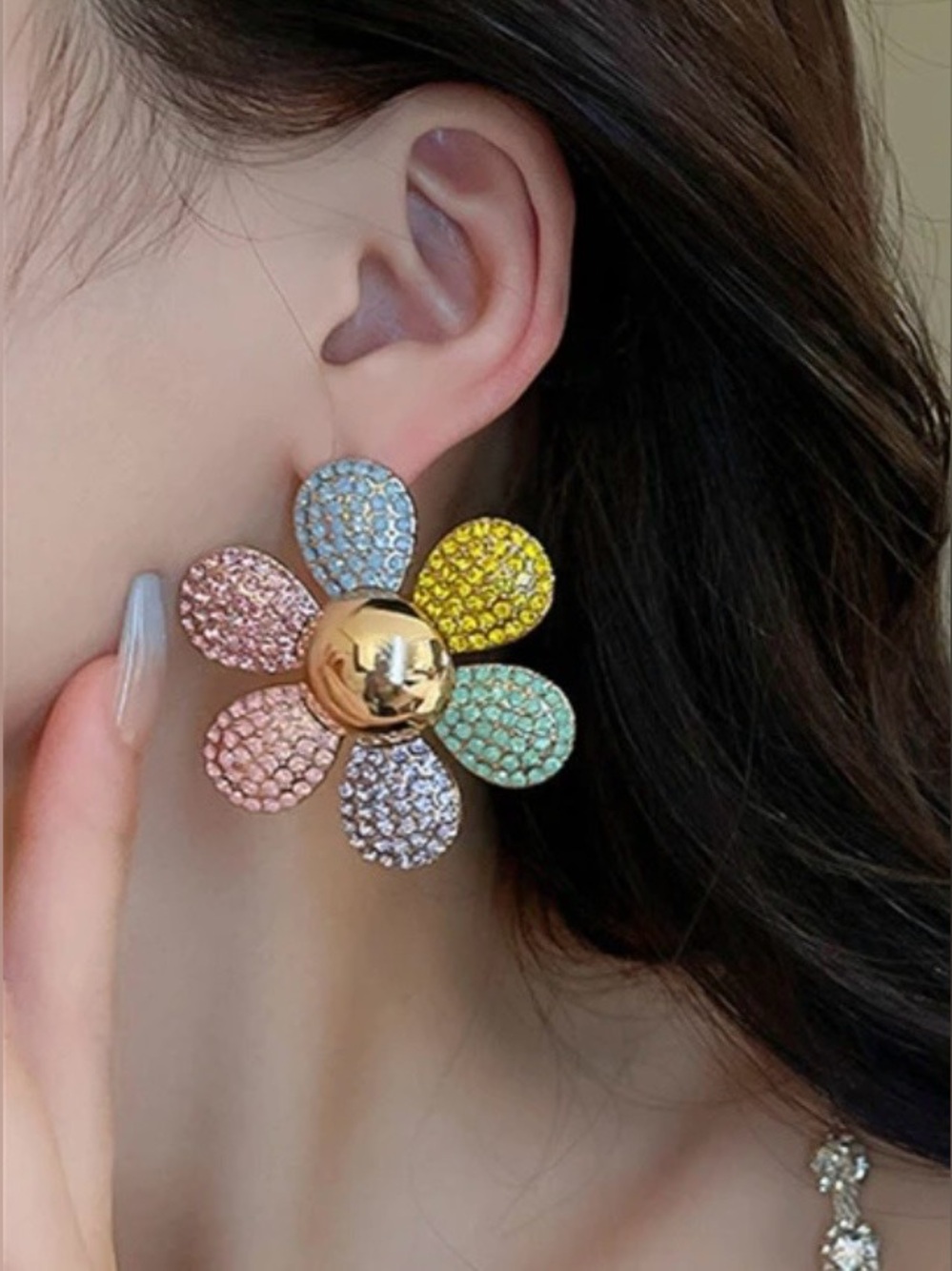 Colorful rhinestones daisy flower oversized earrings